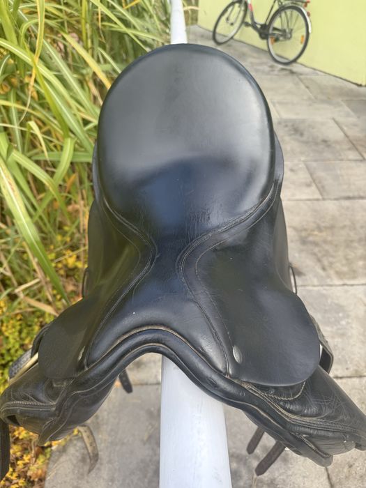 Siodlo ujezdzeniowe daw mag sylwester 17”