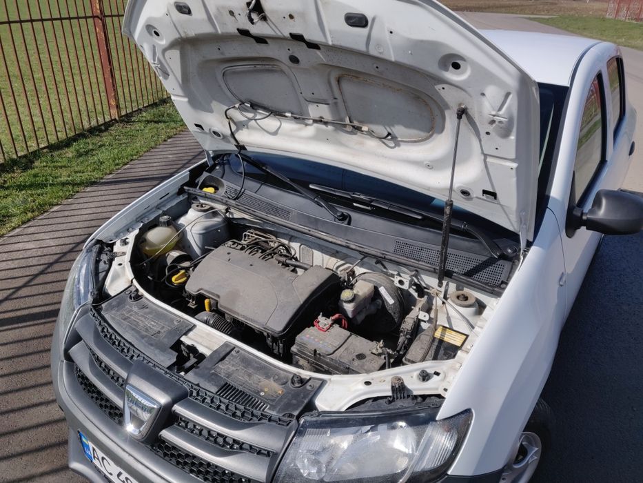 Dacia Sandero 2013 • 1.2 бензин
