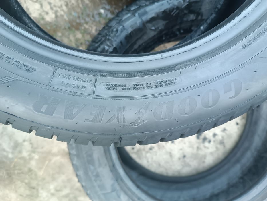 Sprzedam bardzo ładne Opony Goodyear 205/55 r16