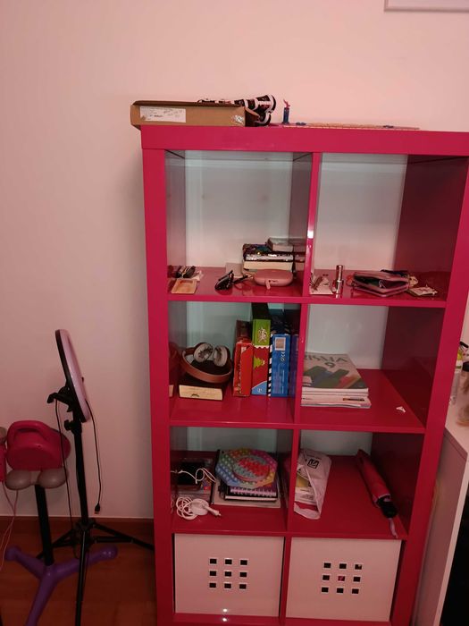 Estante quarto menina