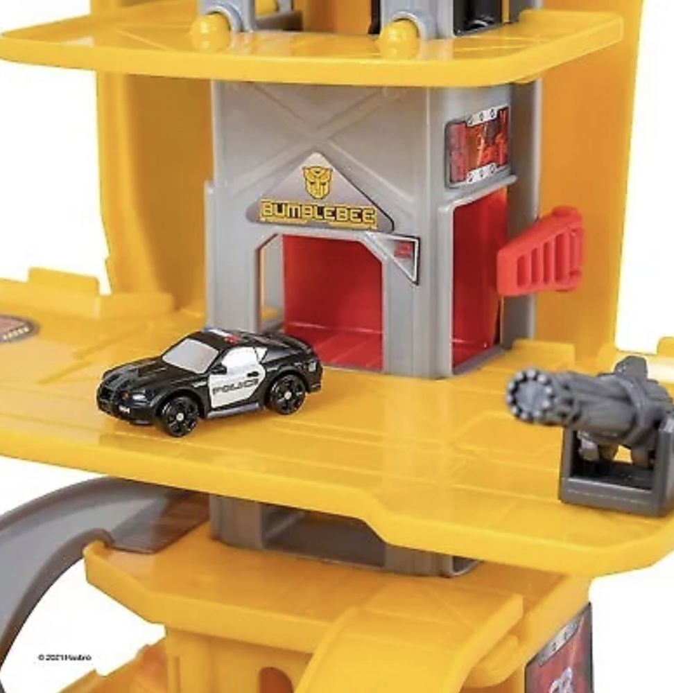 Штаб квартира гараж Bumblebee Playset Transformers, трансформери