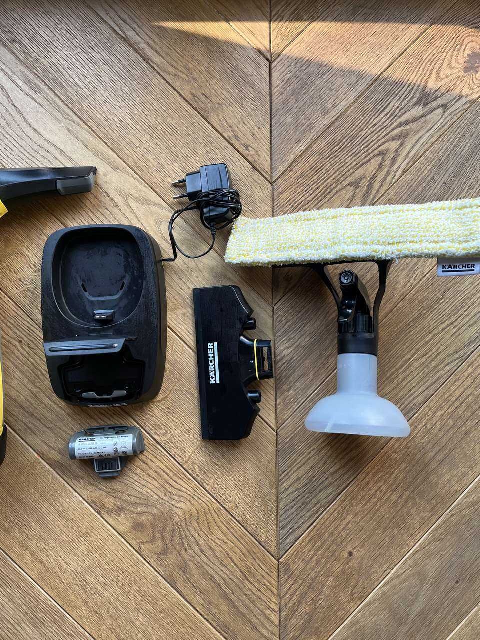 KARCHER WV 5 PLUS Myjka do mycia okien, szyb, luster, ze spryskiwaczem