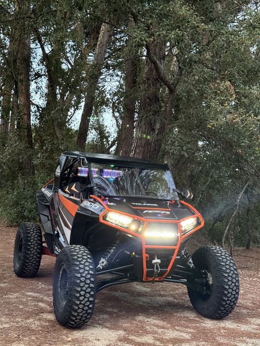Polaris rzr 1000 matriculado