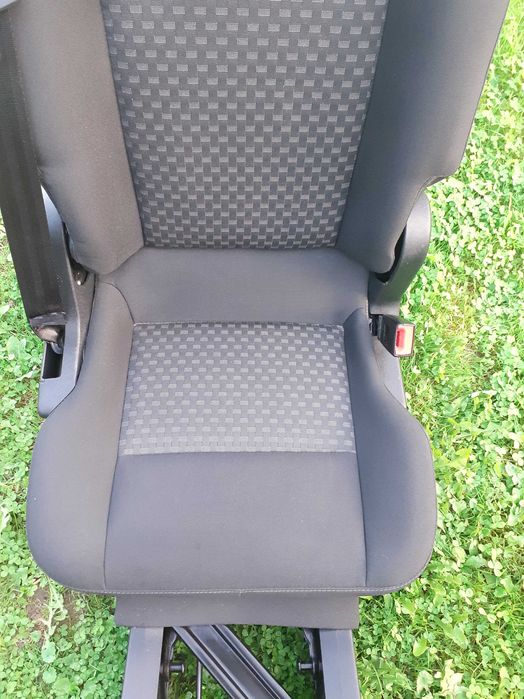 Ford Transit Custom fotel siedzenie 2 lub 3 rząd stan bardzo dobry