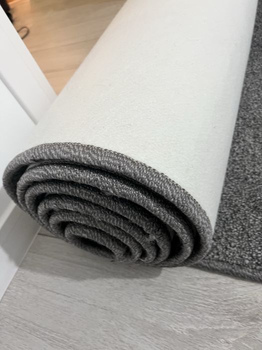 Dywan szary 1 m /4m