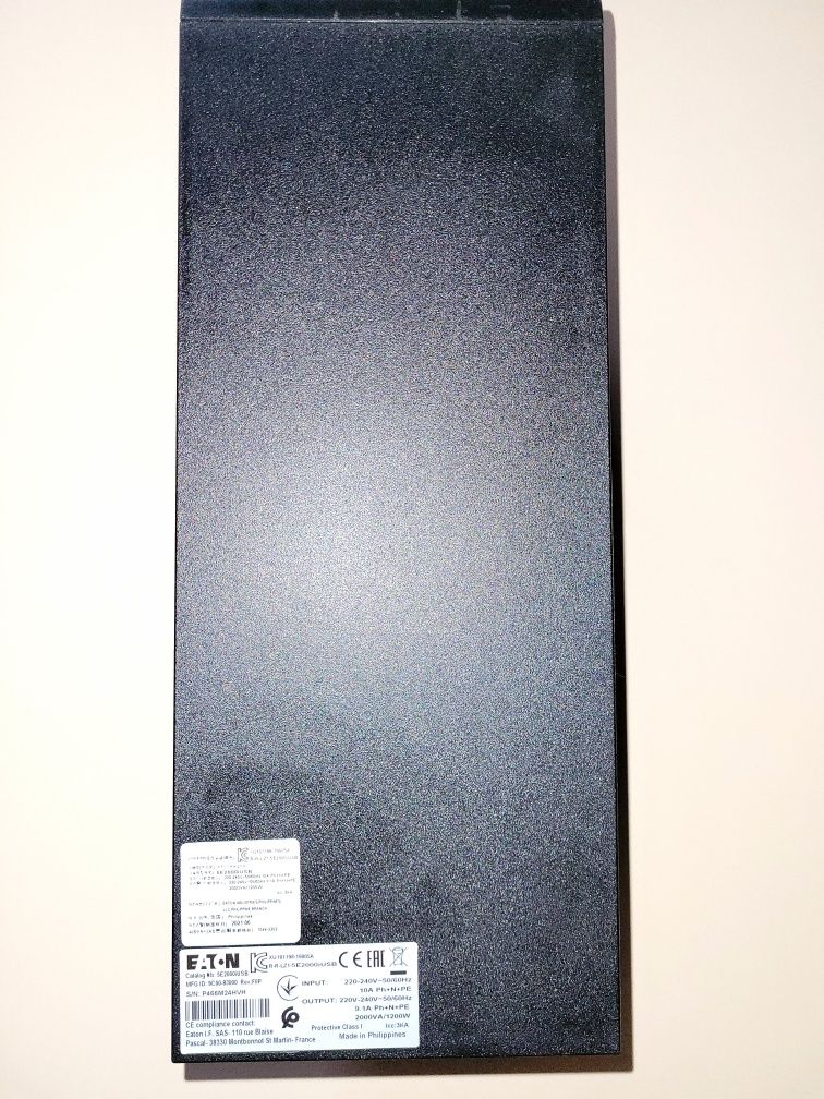 Продам ИБП Eaton 5E 2000VA