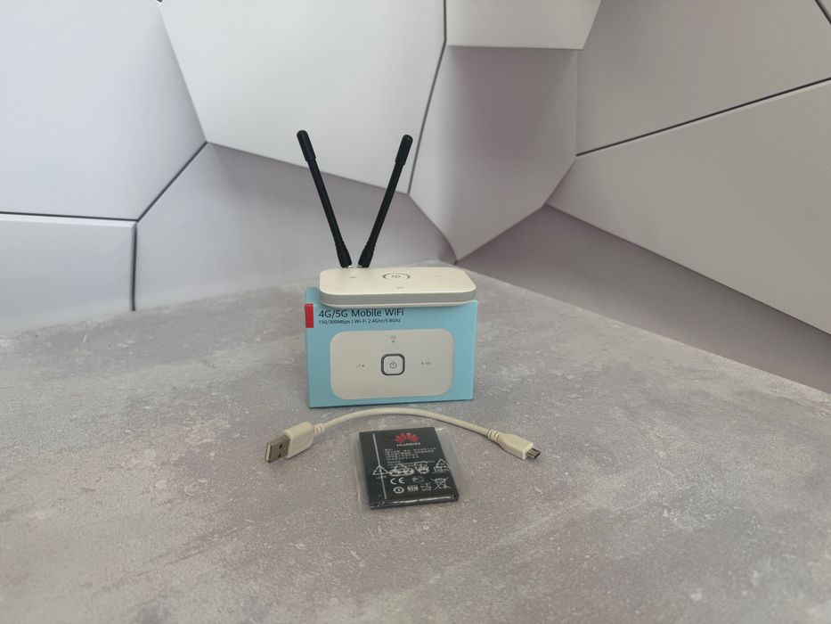 4G WiFi роутер Huawei E5573 + термінальні антенки 3дБ