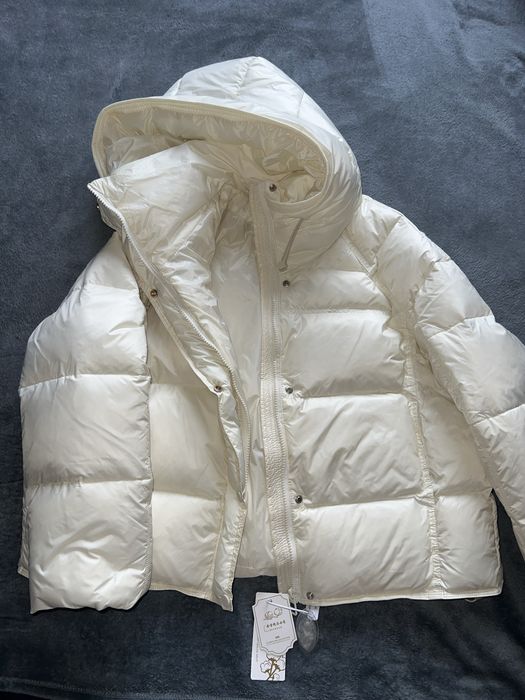 Пуховик пуфер жіночий