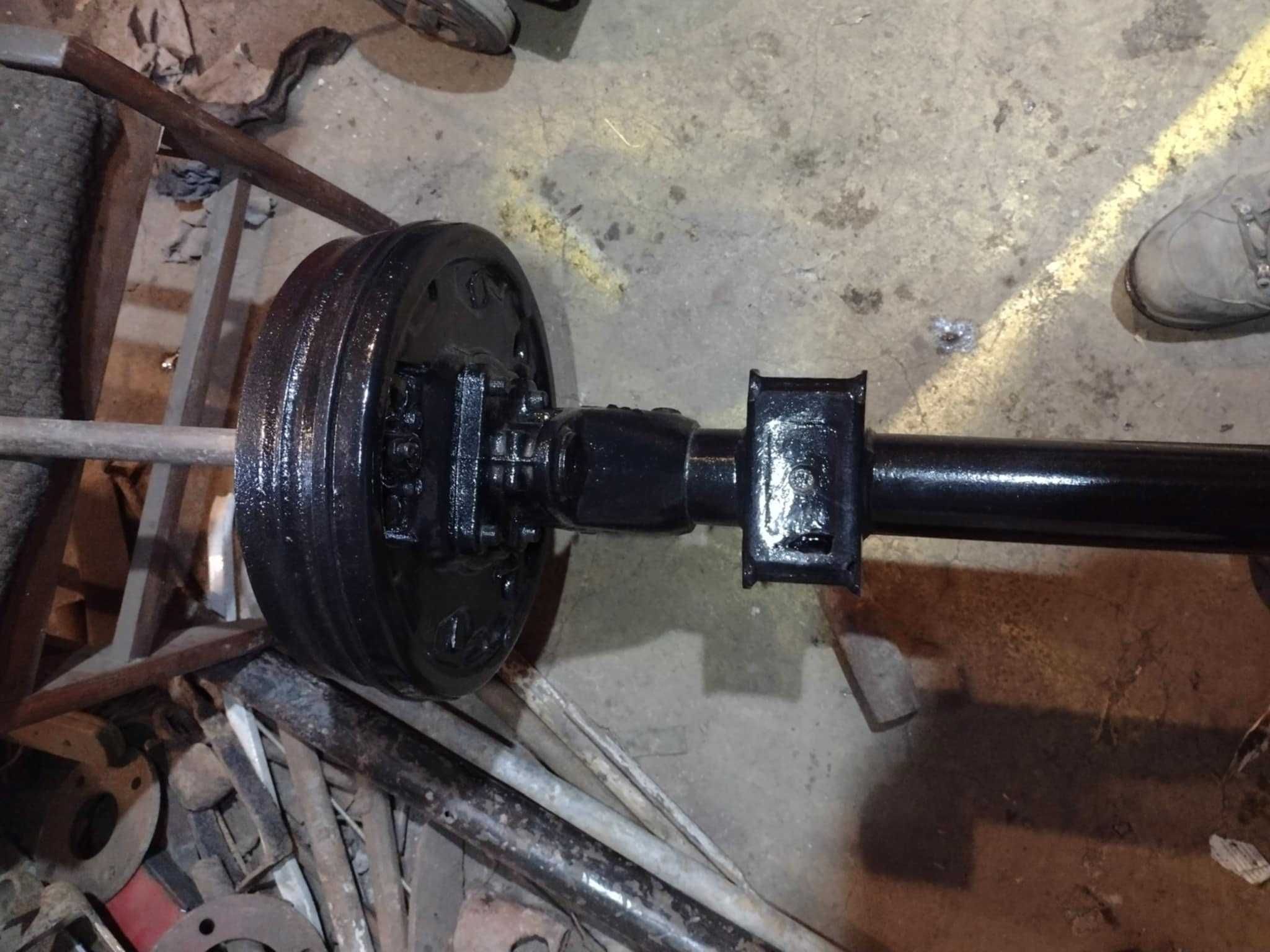 Oś od busa Reno Master