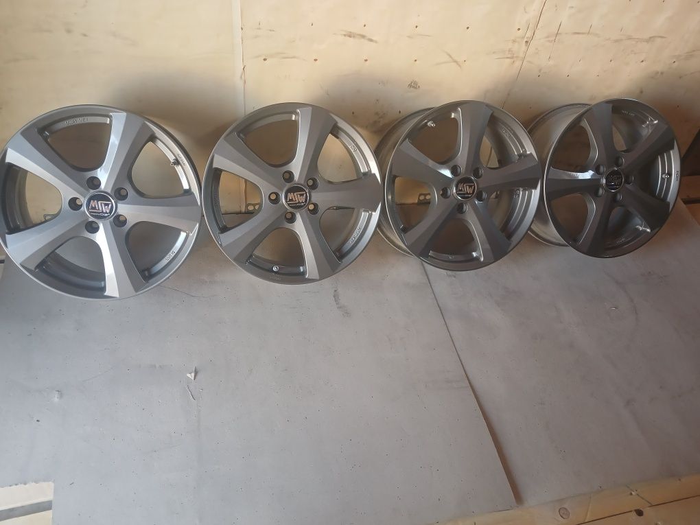 Продам диск O.Z  і r17 VW ,audi ,(в ідеальному стані)