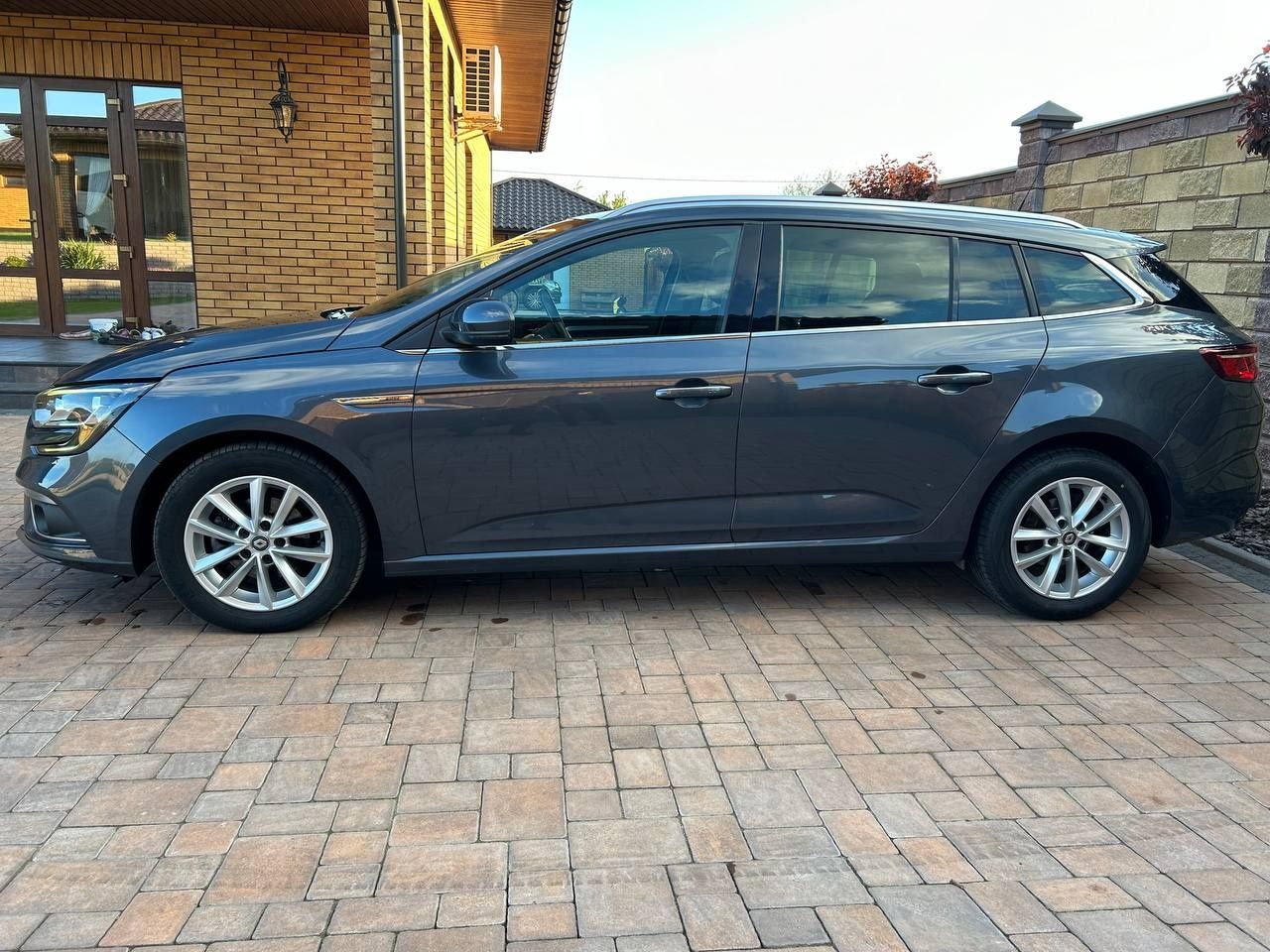 Renault Megane 4 BOSE Рено Меган 2018