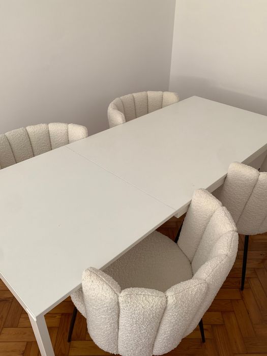 Mesa Ikea Extensível até 8 lugares