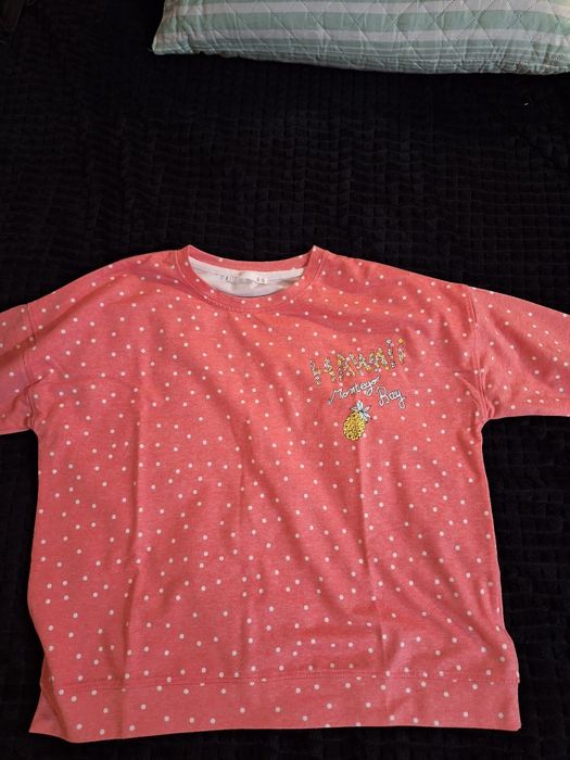 Divesas peças de roupa