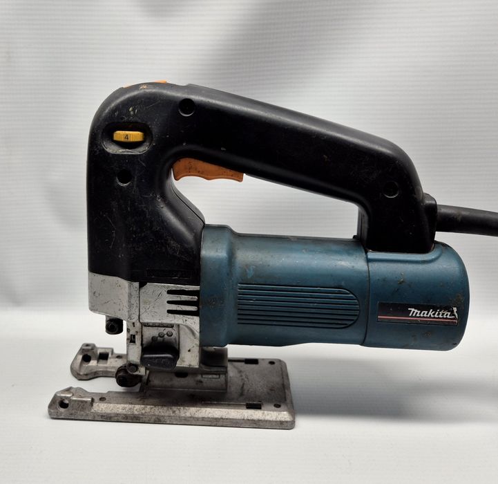 Wyrzynarka MAKITA 4304 moc 600W, Komis Jasło Czackiego
