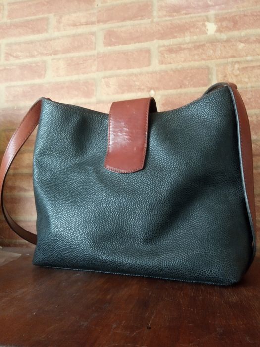 Шкіряна сумка Нова на ремінці