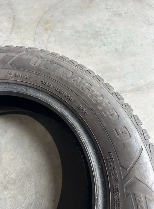 Шини зима 195/65 R15 Goodyear