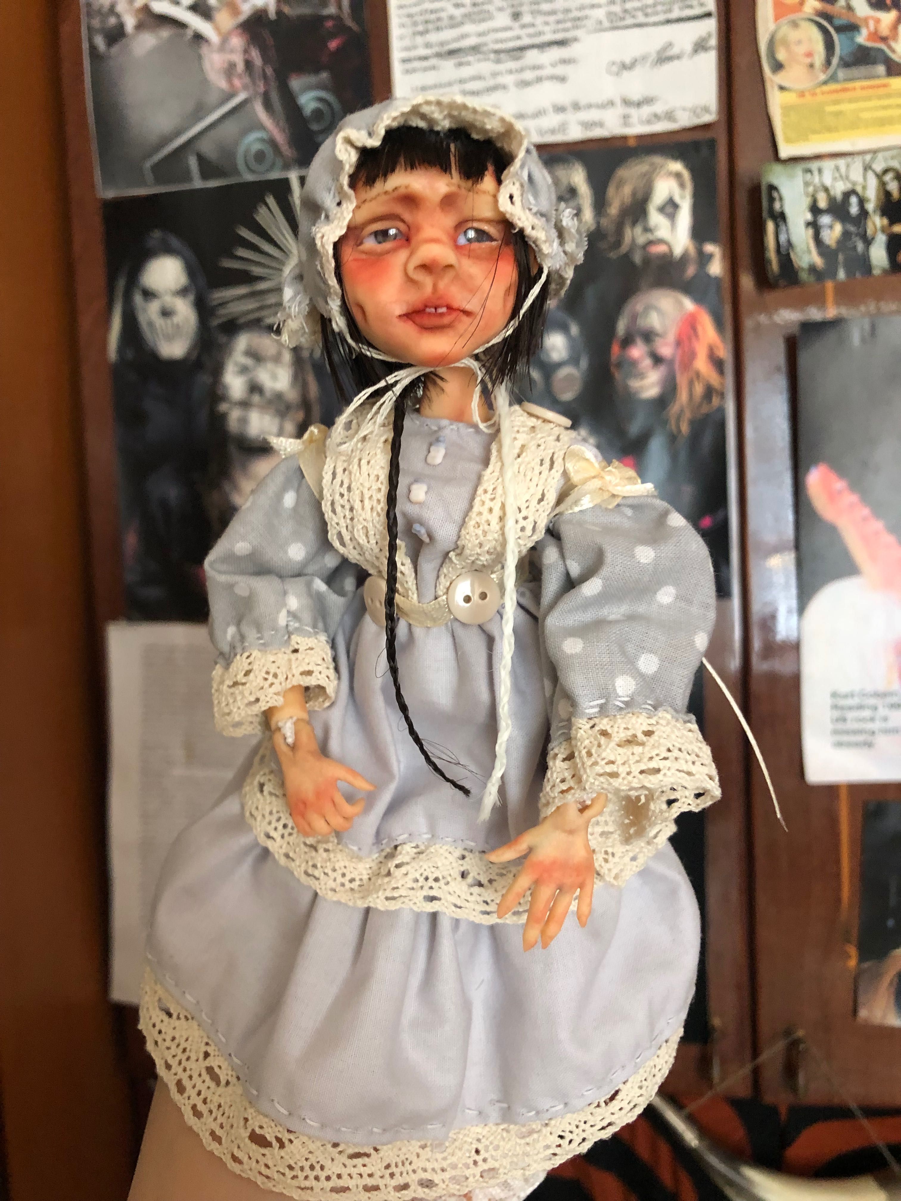Шарнірна лялька з полімерної глини