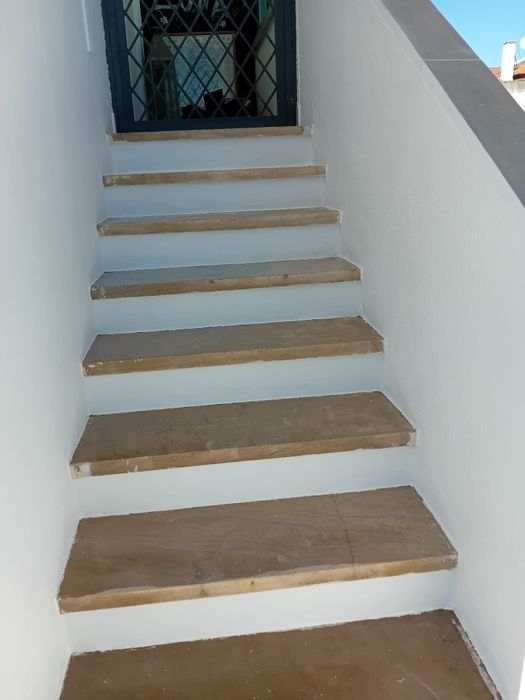 Remodelações  impermeabilização e pinturas