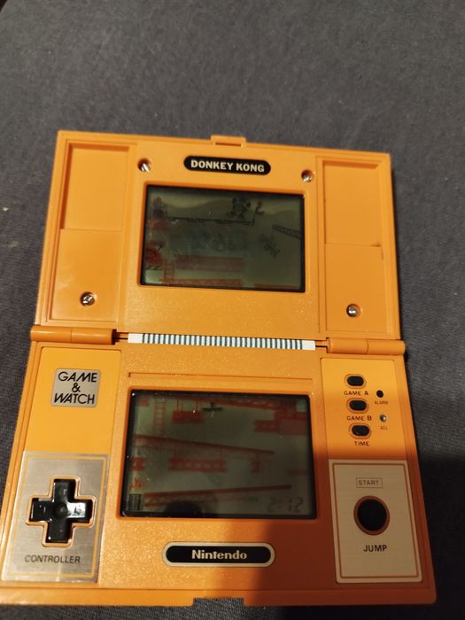 Nintendo Donkey Kong DK-52 Game & watch