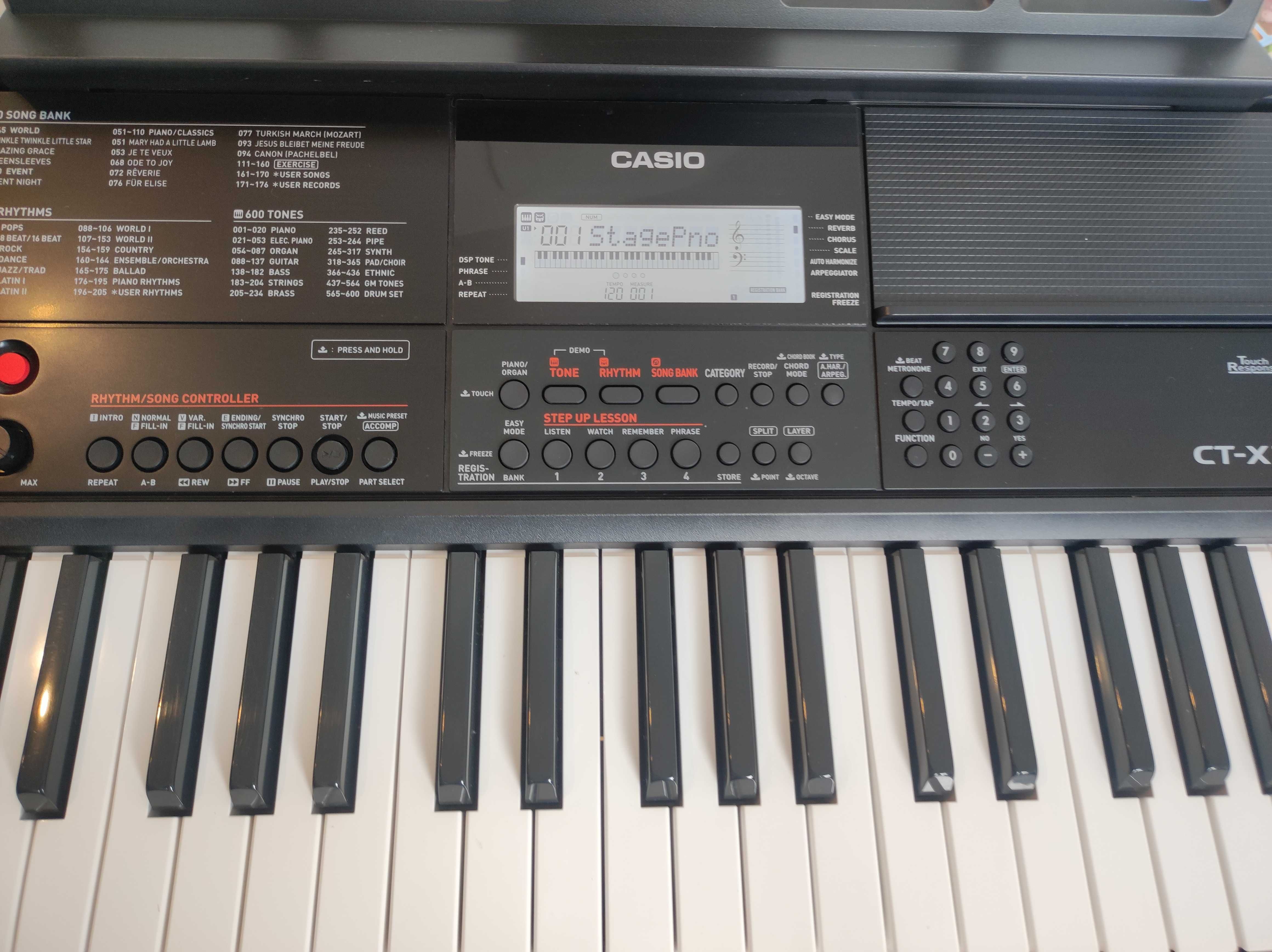 Keyboard CASIO CT-X700