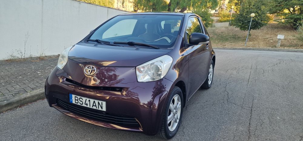 Toyota IQ 1.4 D-D4 Deisel 2011 Com 120 mil km