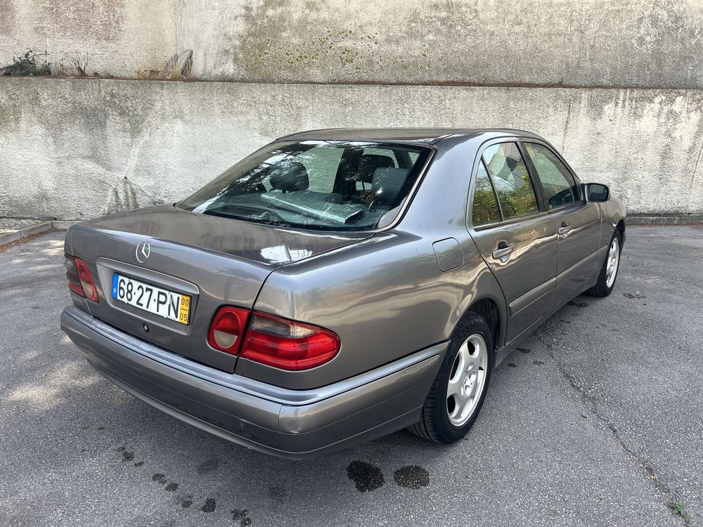 Mercedes E220cdi cx de 6velocidades