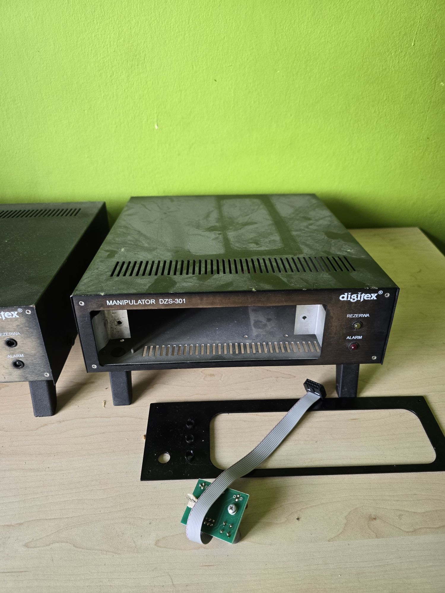 Digitex obudowy metalowe DZS MANIPULATOR 301 zdalne sterowanie elektro