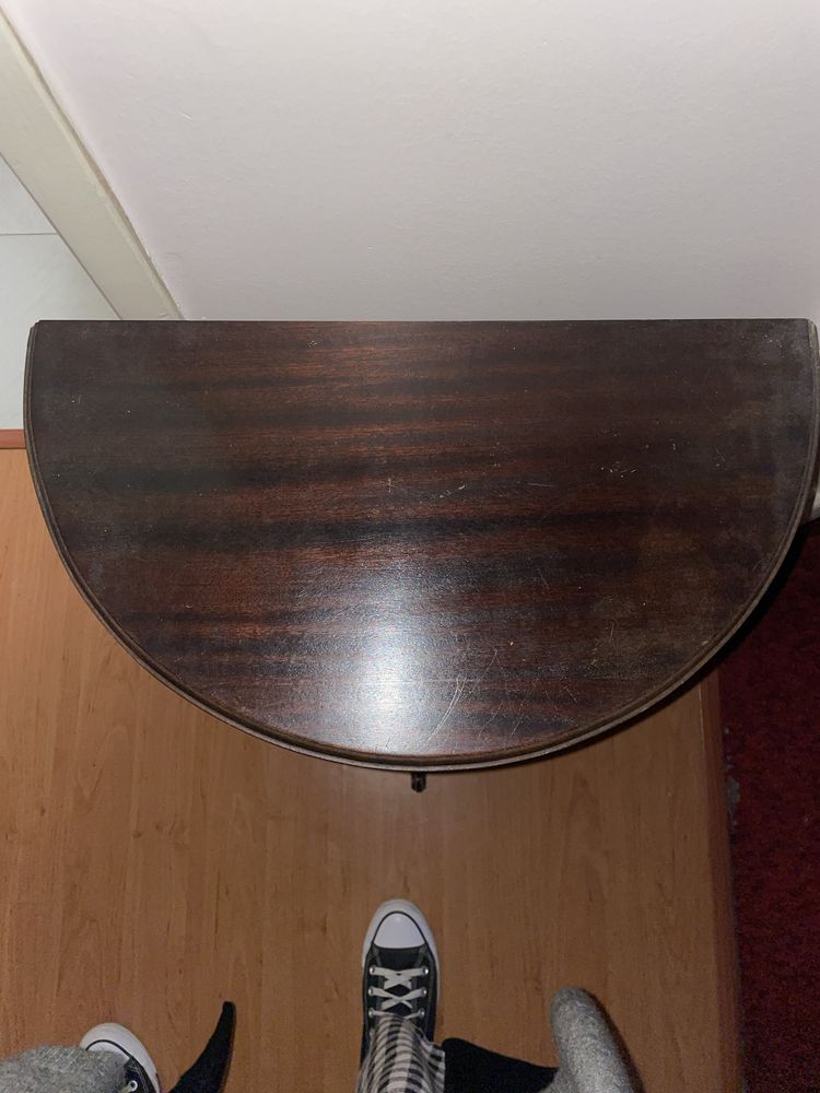 Mesa pé de galo