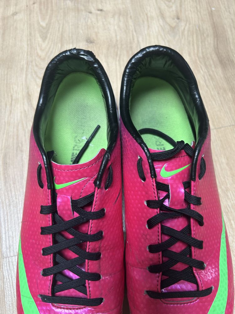 Buty piłkarskie korki Nike Mercurial r 41