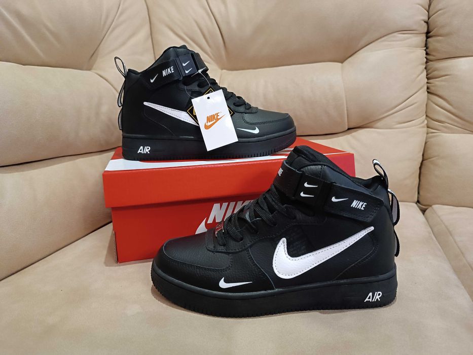 Зимові кросівки Nike Air Force 1 (шкіра. хутро) 3 кольори