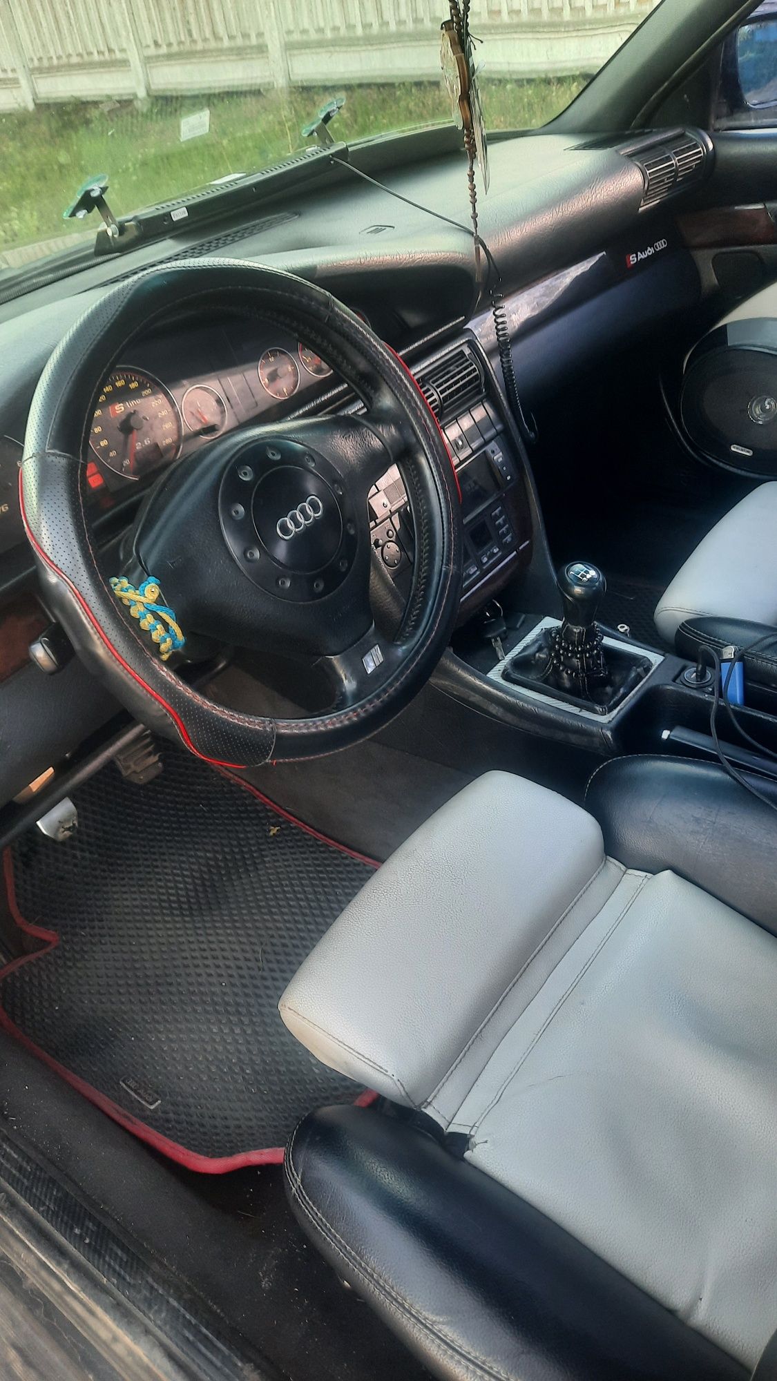 Продам Audi A6 c4