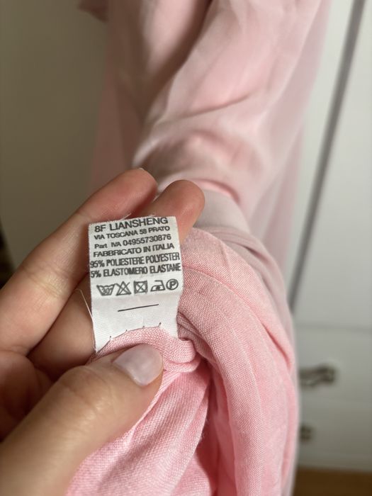 Różowa sukienka hiszpanka