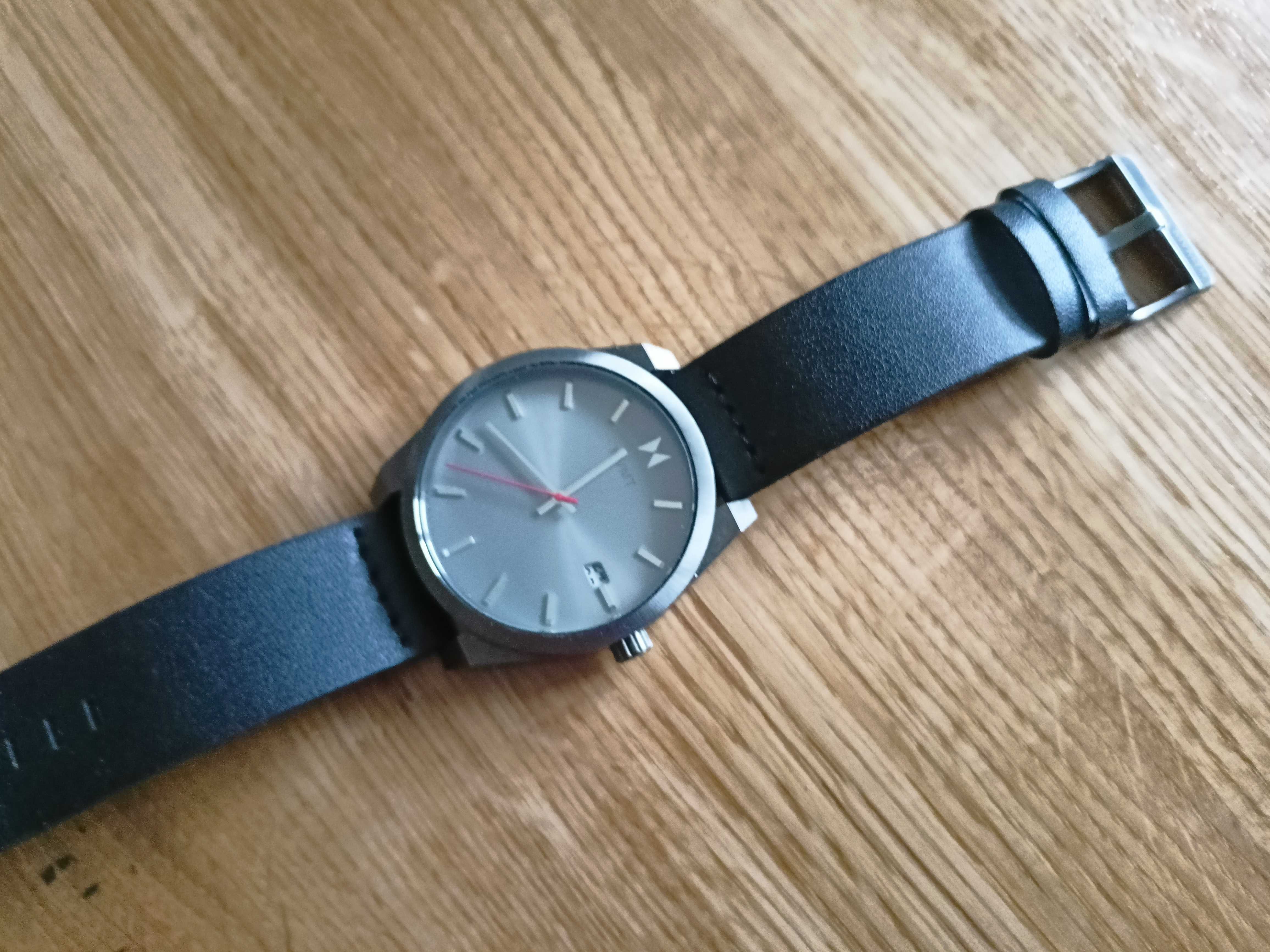 zegarek MVMT Element Radium Grey duży 43mm