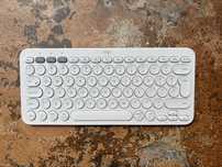 Biała klawiatura bezprzewodowa Logitech K380 Bluetooth QWERTY