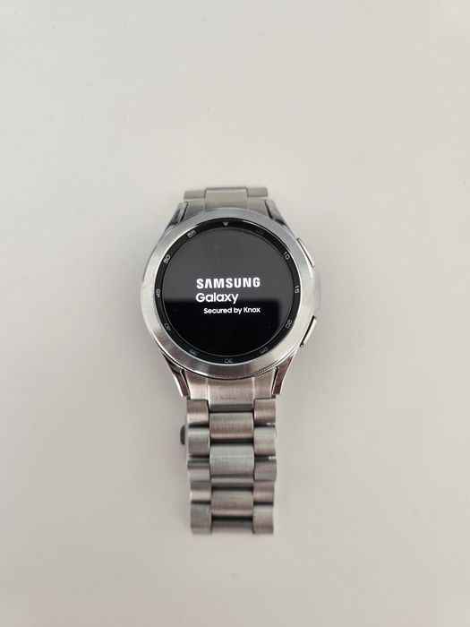 Samsung Galaxy Watch 4 Classic 42mm – Excelente Estado
