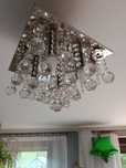 Lampa z kryształkami