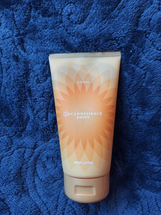 Avon INCANDESSENCE ENJOY - 150 ml balsam do ciała