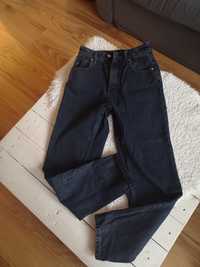 Czarne mom Jeans Zara