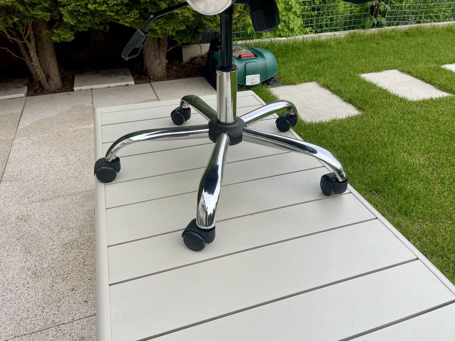 Krzesło biurowe BILLUM czarny 110kg S61 x W109-119 x G62 cm Jysk