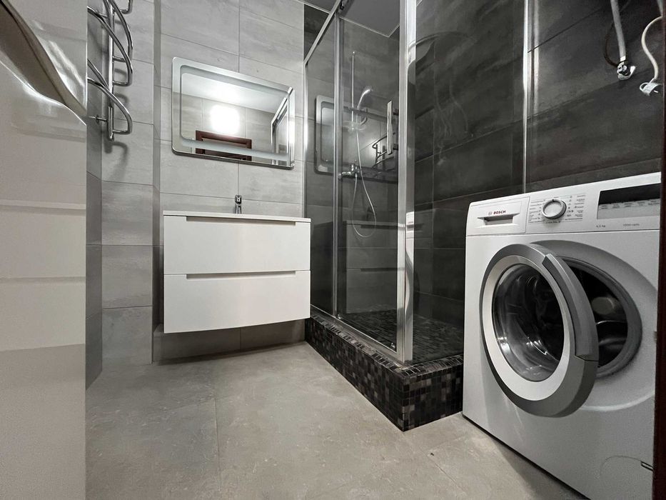 Без% Продаж 2 к.кв. 64 м2 з ремонтом ЖК Патріотика  м.Осокорки,Позняки