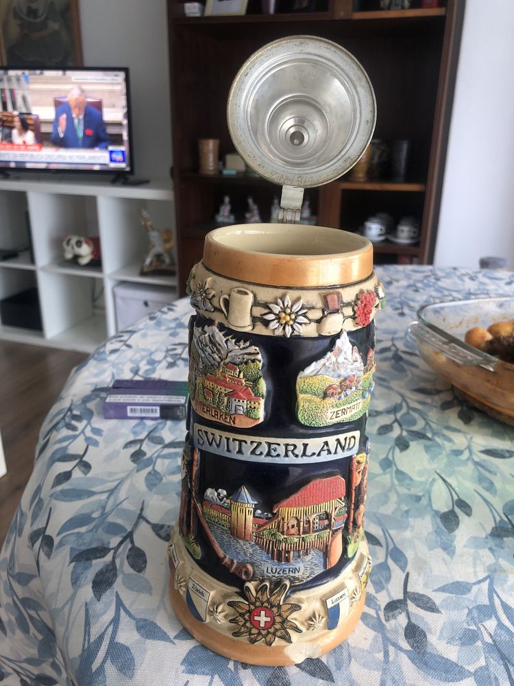 Caneca de coleção comprada na Austria