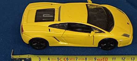 Model Lamborghini Gallardo LP 560 Bburago 1:32