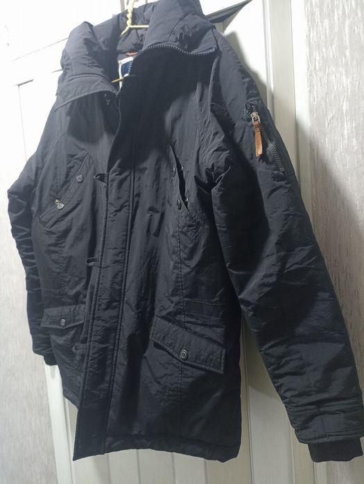 Мужска  куртка  зима- холодная осень