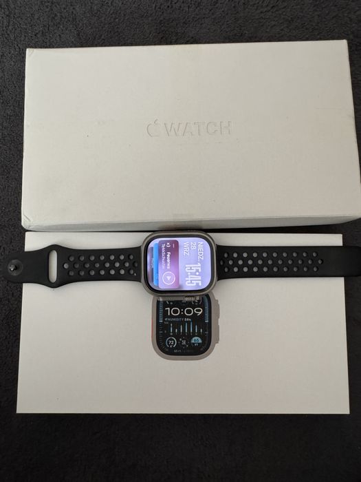 Apple watch ultra 2 49mm titanium blue ocean band