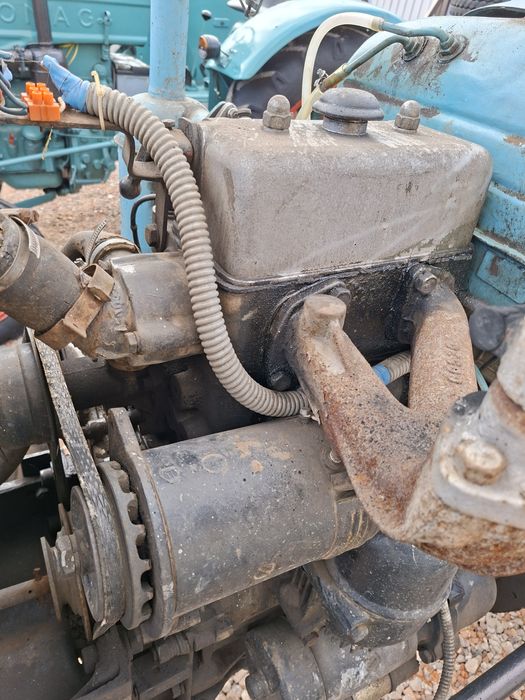 Ursus c 330 oryginalny silnik