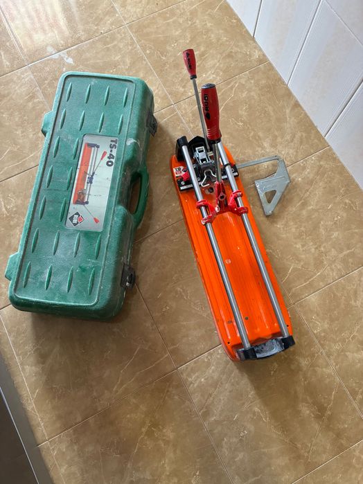 Rubi ts43 max cortadora de mosaicos prontíssima a trabalhar