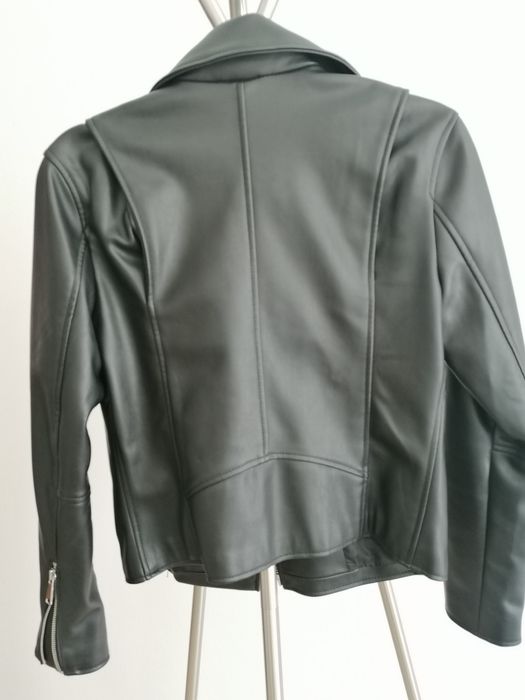 Casaco  enfeito pele