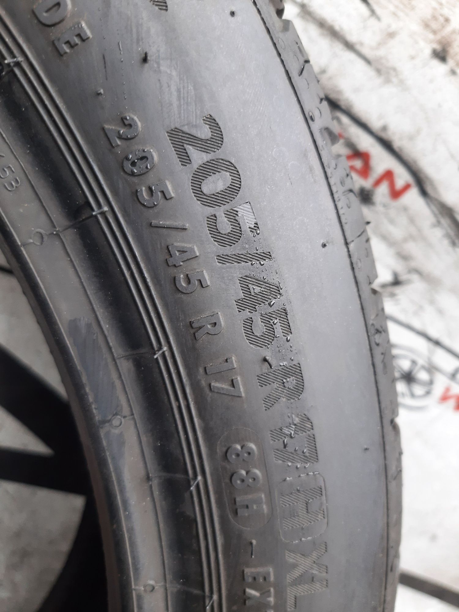 205/45r17 88H Continental EcoContact 6