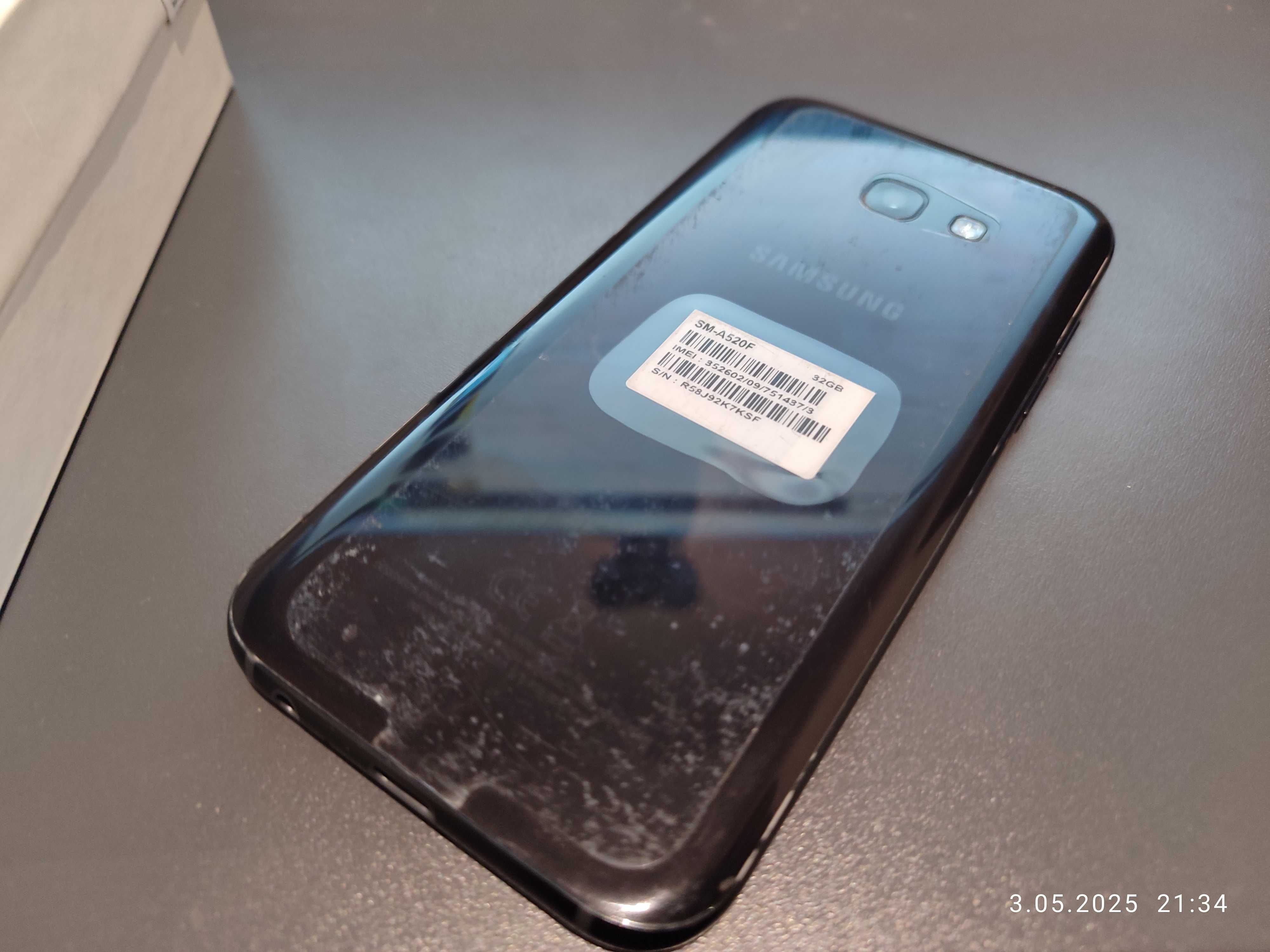 Sprzedam Smartfon Samsung galaxy A5 2017 2gb ram, 32gb pamięć jak nowy