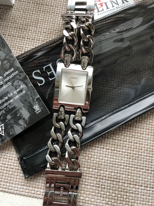 Годинник Guess, новий. Оригінал